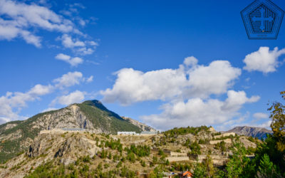 Promenade automnale au fort des Trois-Têtes à Briançon (F)