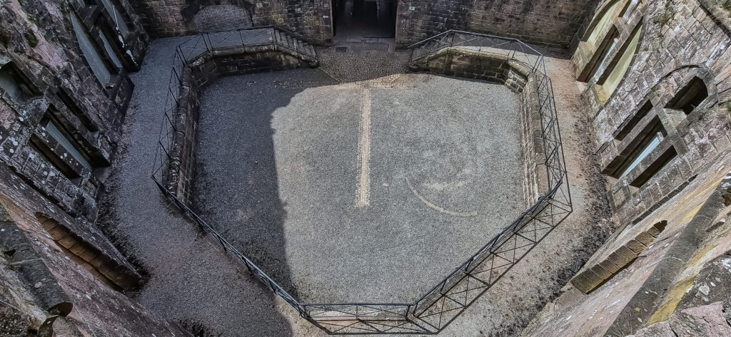 Fort Dosner - Cour intérieure